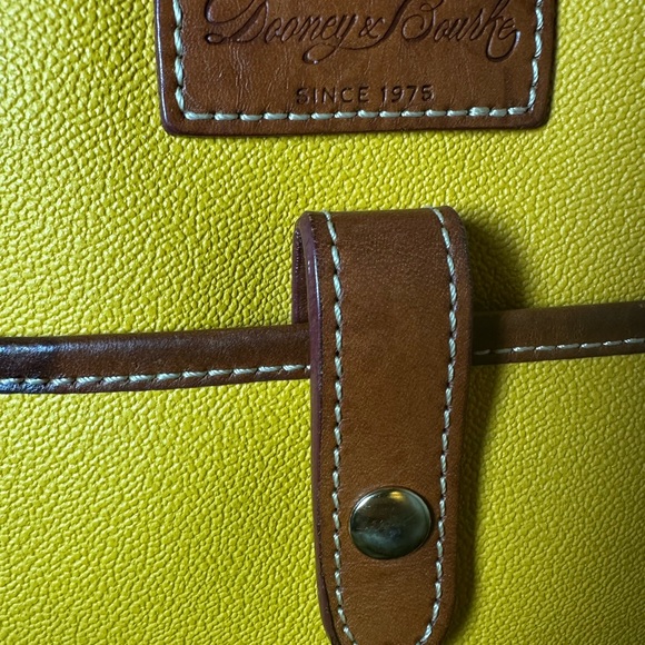 Dooney & Bourke Pebble Grain Crossbody Women's Bag in Marigold color. - Picture 3 of 8